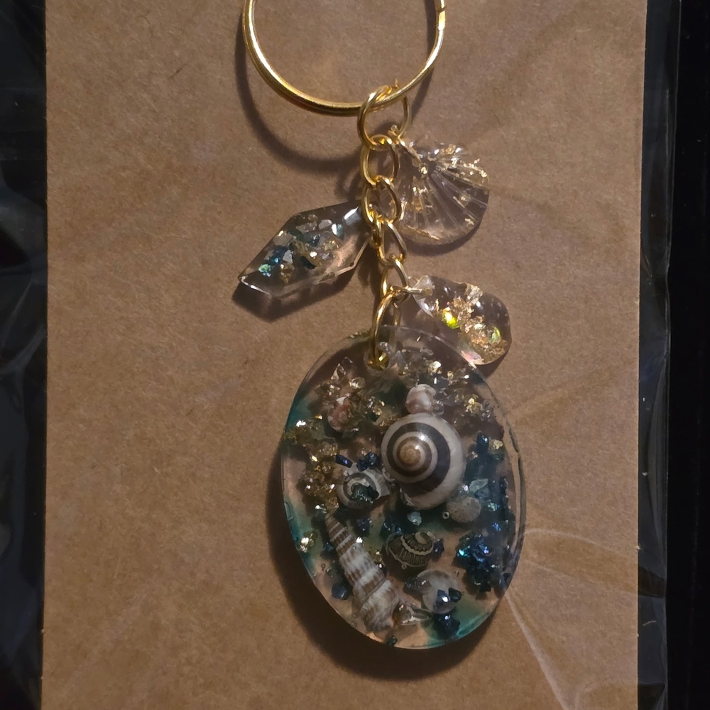 Seashell Resin Keychain with Gold Hardware